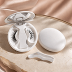 Soft magnetic lash compact and applicator set