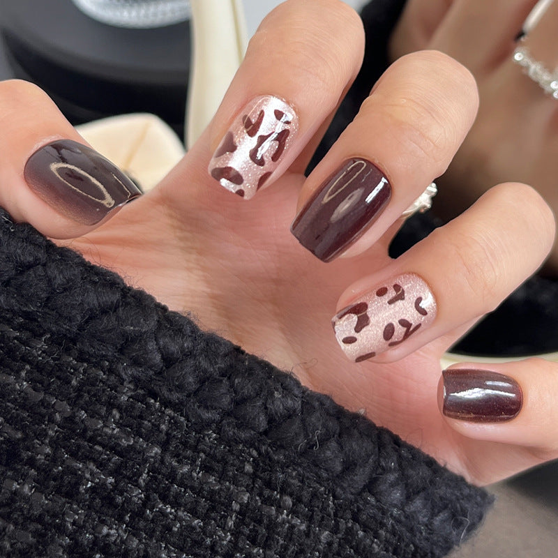 Cocoa Gallery press-on nail style