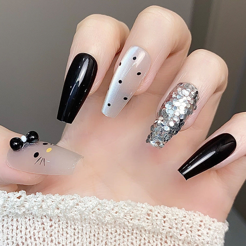 Noir Diamond press-on nail style