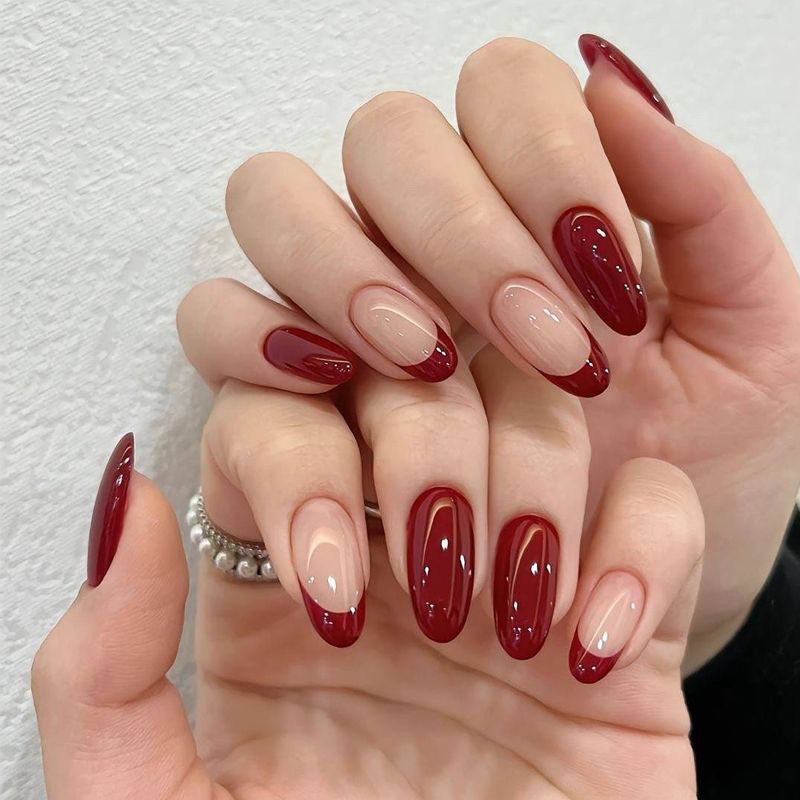 Rouge Halo French press-on nail style
